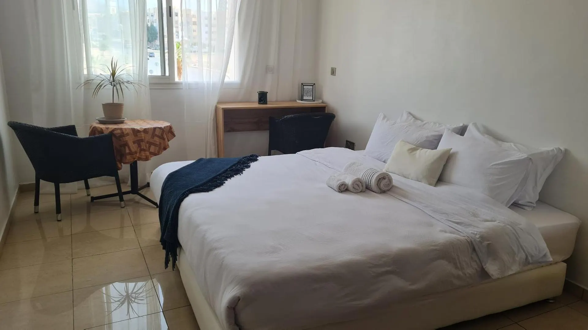 Private Room In A Shared Apartment With Pool 阿加迪尔
