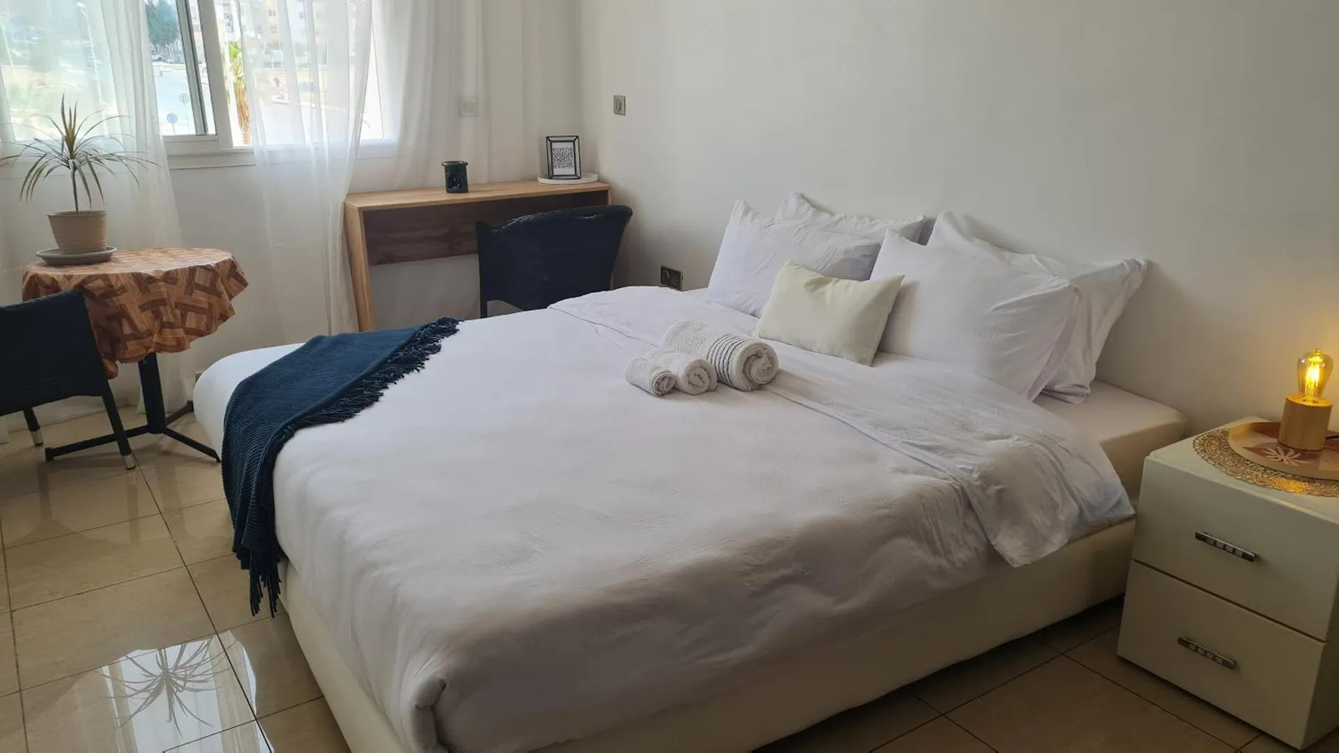 Private Room In A Shared Apartment With Pool 阿加迪尔 民宿