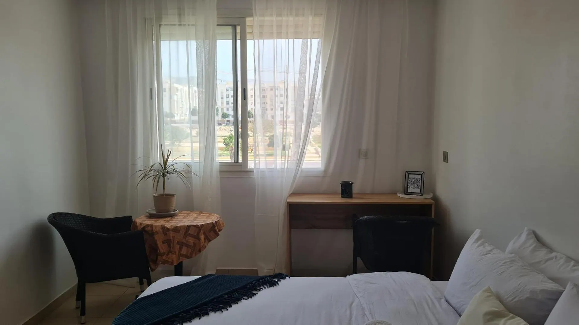 Private Room In A Shared Apartment With Pool 阿加迪尔